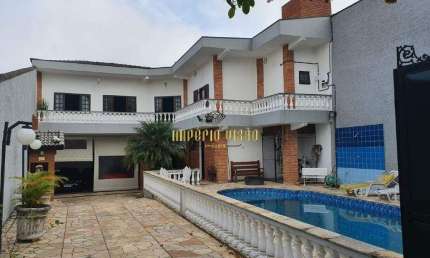 Sobrado à venda com 4 Dormitórios, sendo 2 Suítes, Churrasqueira, Bar molhado, Jacuzzi e Pisicna no bairro Vila Mogi Moderno - Mogi das Cruzes -SP