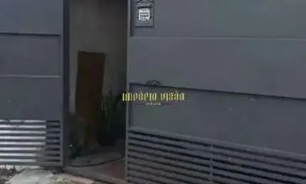 Casa à Venda com 3 Dormitórios e 1 Vaga de garagem coberta no Bairro Vila Amorim - Suzano-SP