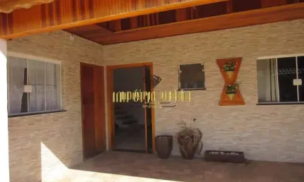 Casa Mobiliada à venda com 4 Dormitórios, sendo 1 Suíte Master com Closet e Área Gourmet no bairro Jardim Luella - Suzano-SP
