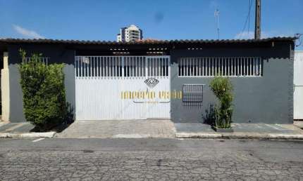 Casa de 3 Dormitórios com Edícula com 1 Suíte e amplo Quintal no bairro da Vila Figueira - Suzano-SP