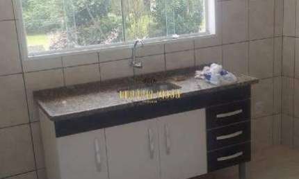 Casa à venda com 2 Dormitórios, sendo 1 Suíte e 1 Vaga de garagem no bairro Vila São Paulo - Mogi das Cruzes-SP