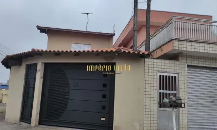 Sobrado à venda com 4 Dormitórios, Área gourmet e 2 Vagas de garagem no bairro Jardim Miriam - Suzano-SP
