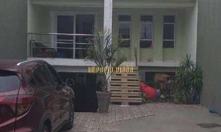 Sobrado para Aluguel com 4 Dormitórios, sendo 2 Suítes, Escritório e Salão de Festas, no bairro Jardim dos Ipês - Suzano-SP