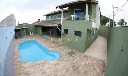 Sobrado com 4 dormitórios, sendo 2 suítes com Piscina e Churrasqueira - Chácara Faggion - Suzano - SP