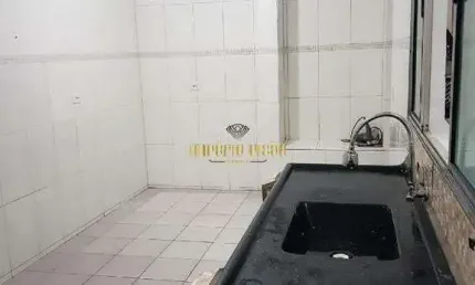 Casa à venda com 2 Dormitórios e 2 Vagas de garagem cobertas no bairro do Jardim Alterópolis - Suzano - SP