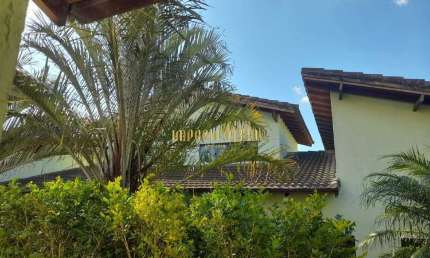 Casa à venda com 4 Dormitórios, sendo 4 Suítes, Área gourmet, Forno a lenha e Piscina no Parque Santa Rosa - Suzano-SP