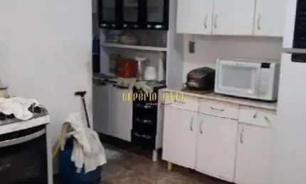 Casa à venda com 2 dormitórios, cozinha e banheiro no bairro vila bela flor - mogi das cruzes - sp