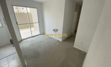 Apartamento à venda com 2 Dormitórios, Cozinha, Sala e 1 Vaga de garagem no Condomínio Reserva Botânica no bairro Vila Monteiro - Poá - SP