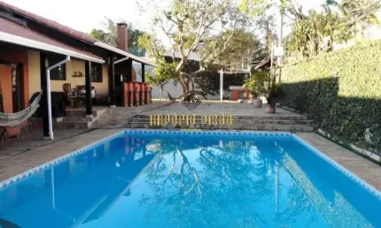 Chácara para Aluguel com 5 Dormitórios, sendo 2 Suítes, Piscina e Espaço Gourmet na Vila Horizonte - Mogi das Cruzes - SP