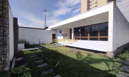 Casa com 4 Dormitórios para Venda - Aluguel no Centro - Suzano - SP