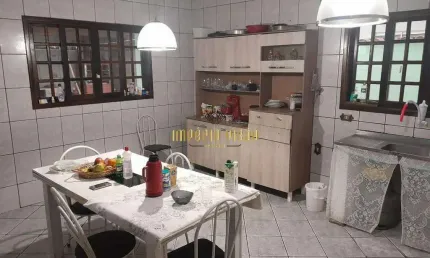 Sobrado com 3 dormitórios à venda no bairro Vila Nova Urupês - Suzano - SP