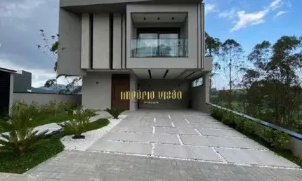 Casa de Alto Padrão à venda com 3 Suítes, Espaço gourmet e Piscina com borda infinita no condomínio Aruã Brisas 2 - Mogi das Cruzes-SP