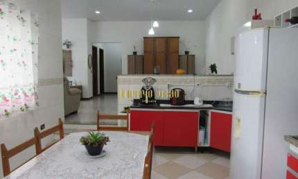 Casa de 3 dormitórios à venda com lote de 600m à venda no bairro Jardim Casa Branca - Suzano-SP