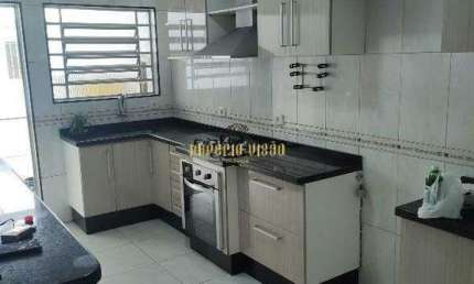 Casa à venda com 2 Dormitórios e Área Gourmet com Churrasqueira no bairro Vila Figueira - Suzano - SP