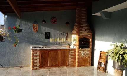 Casa com 4 dormitórios à venda no bairro Jardim Varan - Suzano-SP