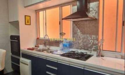Casa à venda com 3 Dormitórios, sendo 1 Suíte no bairro Vila Suissa - Mogi das Cruzes-SP