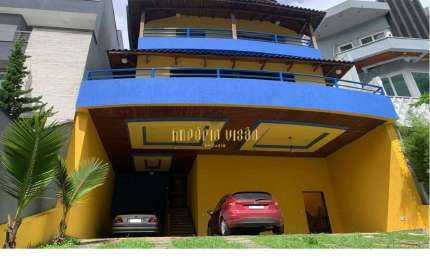 Casa com 4 quartos à venda no condomínio Aruã em Mogi das Cruzes-SP