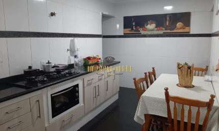 Casa à venda com 2 Dormitórios, sendo 1 Suíte no bairro Jardim Nova Poá - Poá-SP