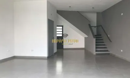 Salão Comercial novo com mezanino para Aluguel com excelente localização no Centro de Suzano - SP