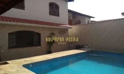 Casa á venda no bairro Jardim Nova Poá, na cidade de Poá-SP.