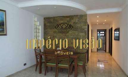 Casa à venda com 3 Dormitórios, sendo 1 Suíte, Churrasqueira e 4 Vagas de garagem no bairro Jardim Modelo - Suzano-SP.