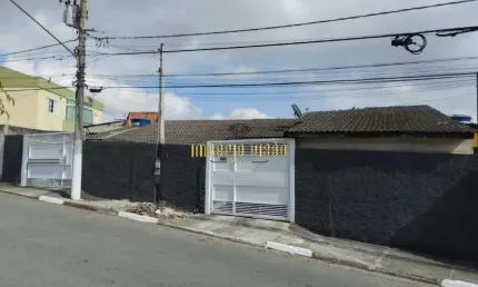 Casa Térrea 03 dormitórios para venda no Parque Santa Rosa - Suzano - SP