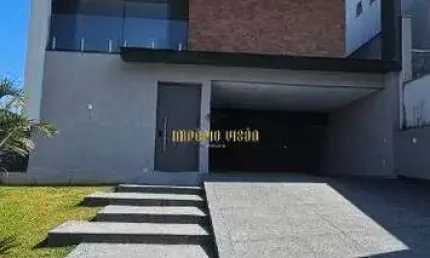 Sobrado de condomínio à venda com 4 suítes, área gourmet com piscina no Residencial Real Park - Arujá/SP