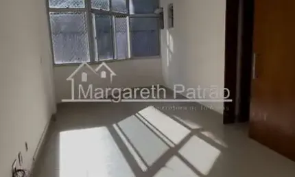 Apartamento 2 quartos com dependência, espaçoso e confortável a poucos passos da orla de armação.