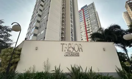 Lindo apartamento de 3 dormitórios e 2 vagas na Gleba Palhano (porteira fechada)