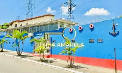 Oportunidade única, imóvel transformado em salão de festas com localização privilegiada.