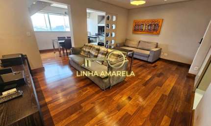 Cobertura com vista panorâmica e jacuzzi próximo ao metrô