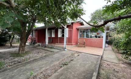 Casa para Venda em Florianópolis, São João do Rio Vermelho, 4 dormitórios, 1 suíte, 2 banheiros, 1 vaga