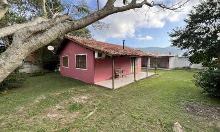 Casa para Venda em Florianópolis, São João do Rio Vermelho, 3 dormitórios, 2 banheiros, 2 vagas
