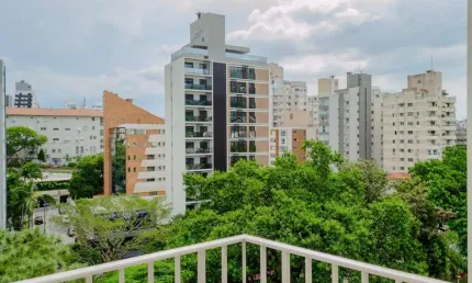Apartamento para Venda em Florianópolis, Centro, 3 dormitórios, 1 suíte, 2 banheiros, 1 vaga