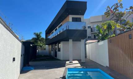 Casa / Sobrado para Venda em Florianópolis, Ingleses do Rio Vermelho, 3 dormitórios, 1 suíte, 2 banheiros, 2 vagas