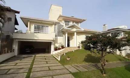 Casa Alto Padrão para Venda em Florianópolis, Jurerê, 4 dormitórios, 4 suítes, 6 banheiros, 2 vagas