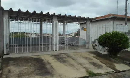 Casa com 3 quartos à venda na Rua Afonso Celso de Assis Figueiredo Júnior, 686, Parque São Quirino, Campinas, 165 m2 por R$ 550.000