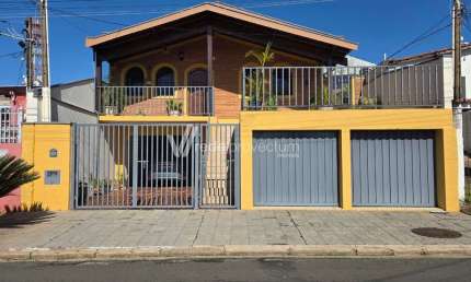 Casa comercial à venda na Rua Francisco João Carlos Eberl, 106, Jardim São Vicente, Campinas, 244 m2 por R$ 680.000