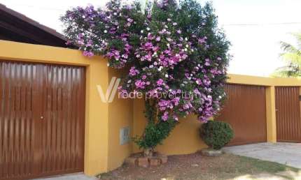 Chácara / sítio com 3 quartos à venda na Rua Vitalino Ferro, 750, Santa Terezinha, Paulínia, 150 m2 por R$ 2.500.000