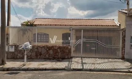 Casa com 3 quartos à venda na Rua Julia Segallio, 1155, Jardim Eulina, Campinas, 179 m2 por R$ 810.000