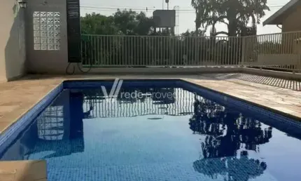 Casa à venda na Rua Martiniano Cândido Teodoro, 67, Parque Imperador, Campinas, 50 m2 por R$ 430.000