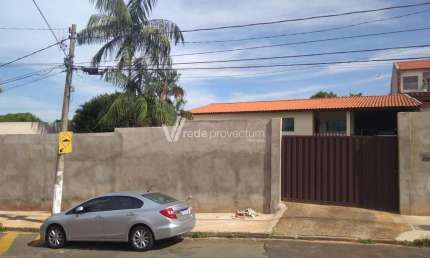 Chácara / sítio com 4 quartos à venda na Rua Antonio de Mendonça, 91, Chácara Boa Vista, Campinas, 230 m2 por R$ 800.000