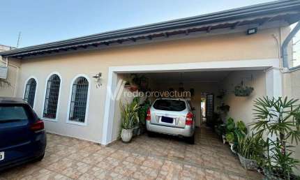 Casa com 3 quartos à venda na Rua Monsenhor Rafael Roldan, 194, Jardim do Trevo, Campinas, 177 m2 por R$ 800.000