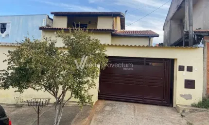 Casa com 5 quartos à venda na Rua Celso Luglio, 272, Parque Residencial Carvalho de Moura, Campinas, 250 m2 por R$ 700.000
