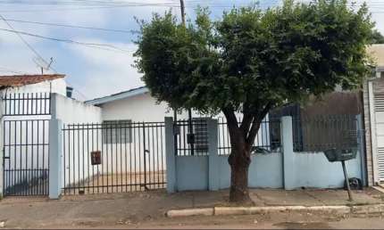 Casa com 1 quarto à venda na Avenida A, 02, Jardim Industriário I, Cuiabá