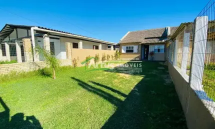 Casa com 2 quartos à venda na Zona Nova, Tramandaí 