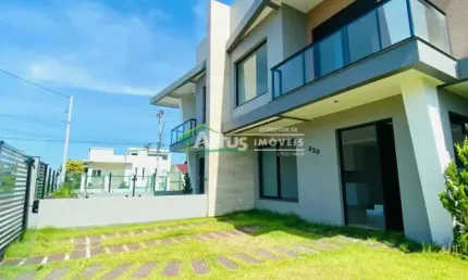Duplex que entrega modernidade e boa localização no centro de Imbé