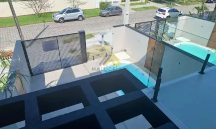 Casa com 3 quartos à venda na Avenida Paraná, 382, Centro, Guaratuba