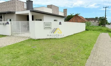 Casa no Cohapar de Esquina Na Cidade de Guaratuba-PR