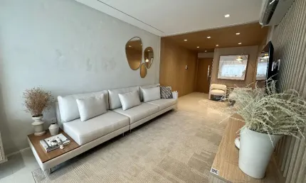 Apartamento 2 Suítes com 2 vagas de Garagem Privativas - Canto do Forte / PG